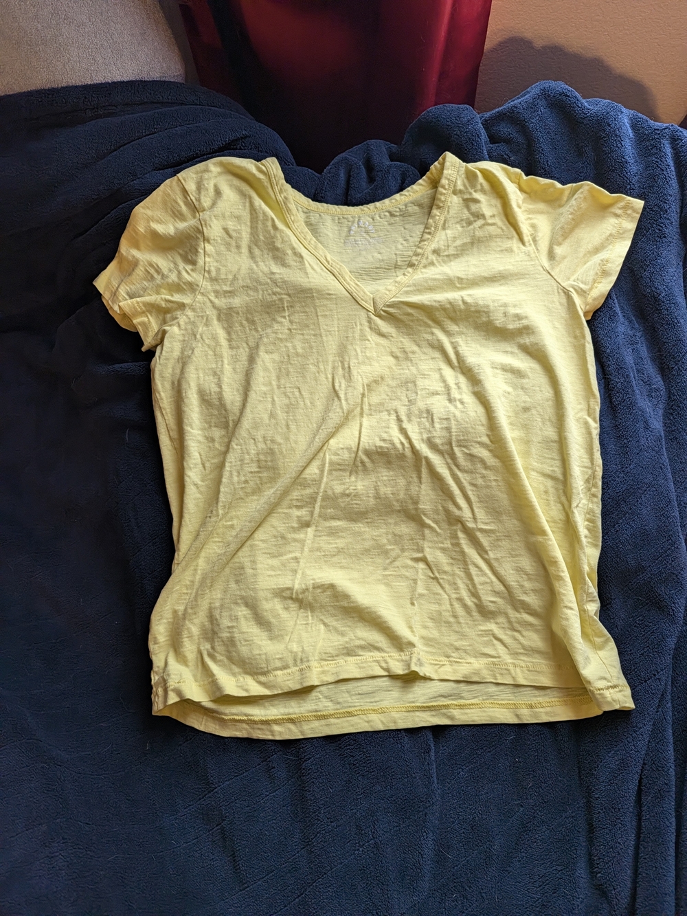 Primary.Com Pale Yellow V-Neck Short Sleeve Tee